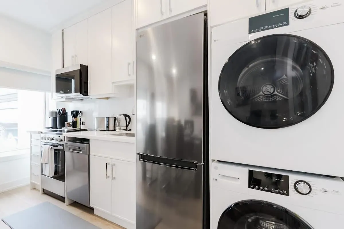 호텔 Spacious 3Br Suite For 10 W Patio Heart Of 토론토